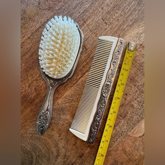 Vintage Art Deco Repousse Silver Plated Intricate BRUSH/COMB Set Heavy - Picture 5 of 5